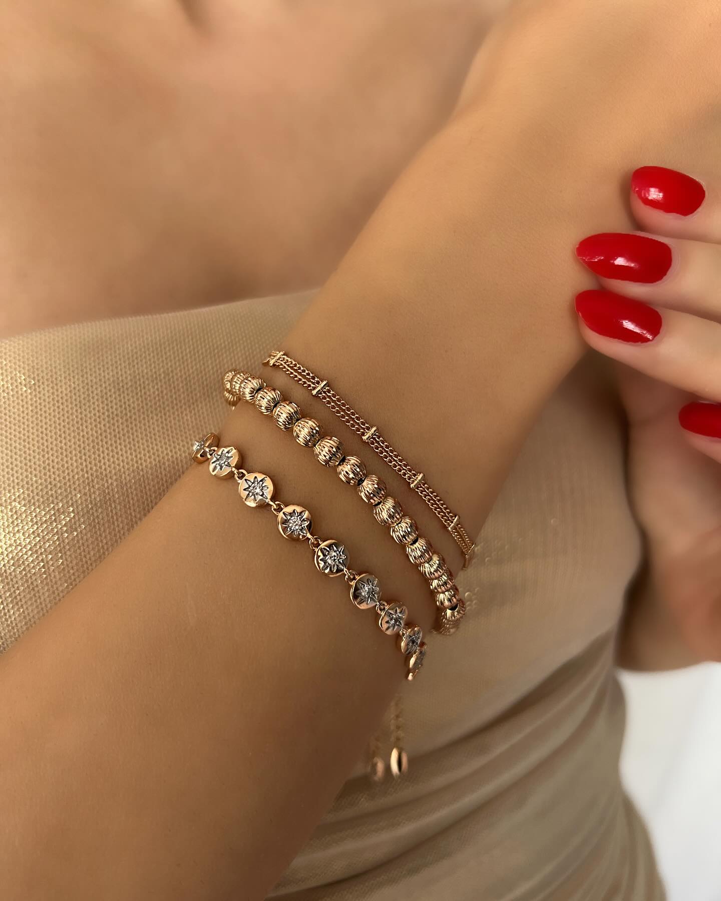 Triple love charm design, a romantic necklace that celebrates affection and elegance.