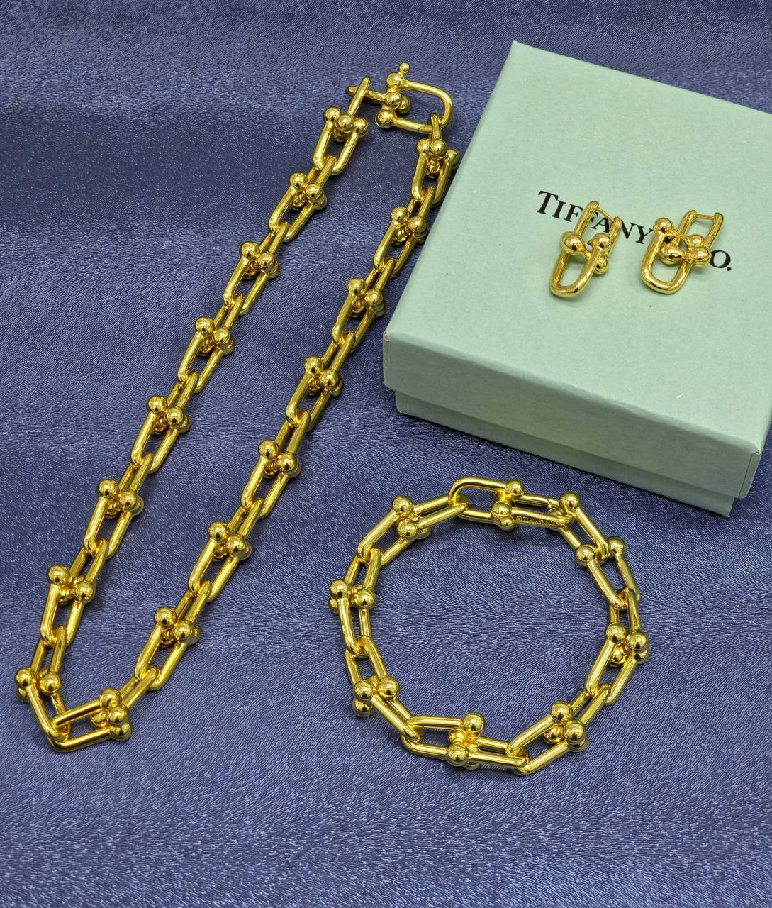 Vintage Gold No Diamond Necklace Bracelet Earring - Fashionable 18K Gold Plated