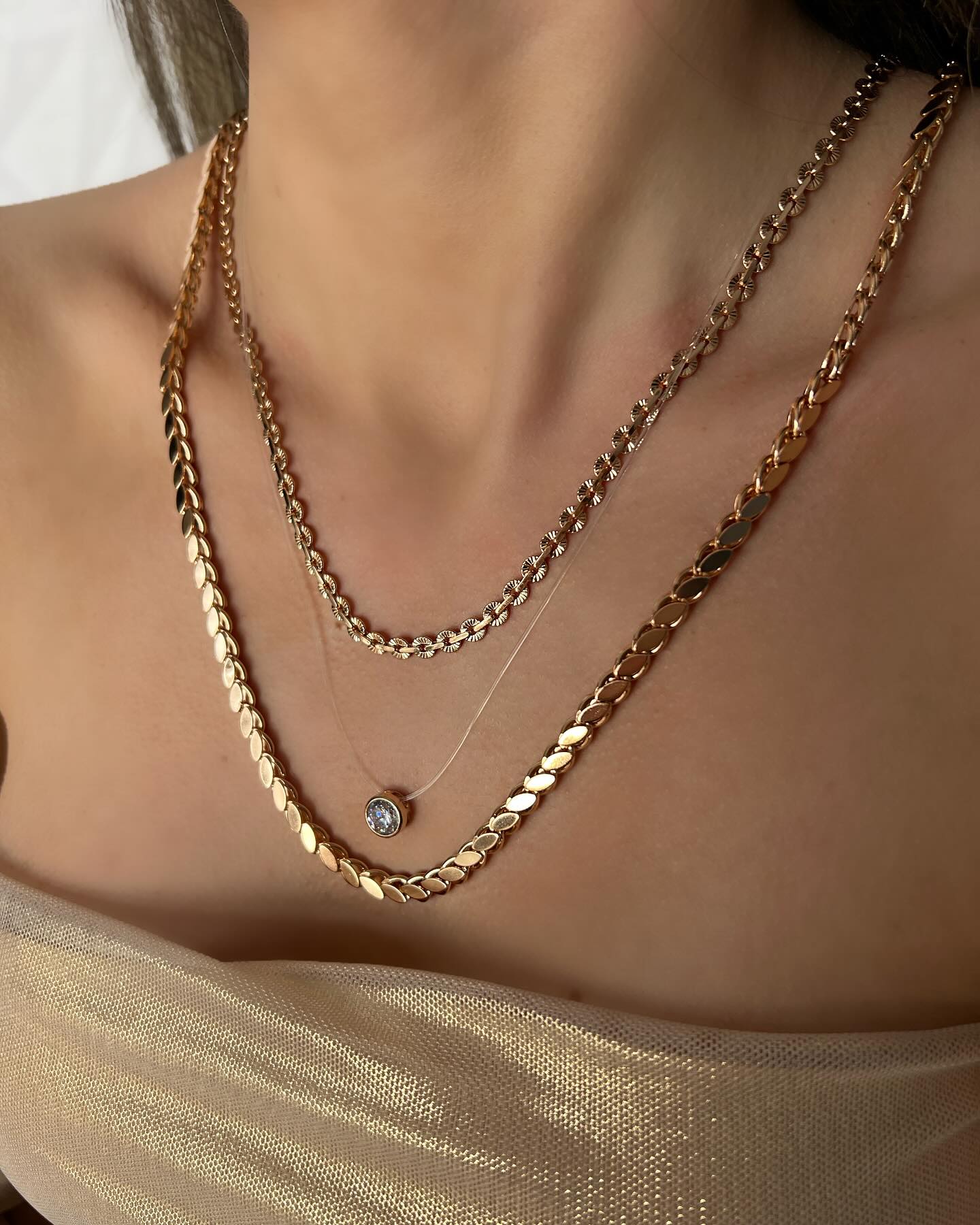 Italian-style gold chain in long and short lengths, a versatile necklace that complements any look.